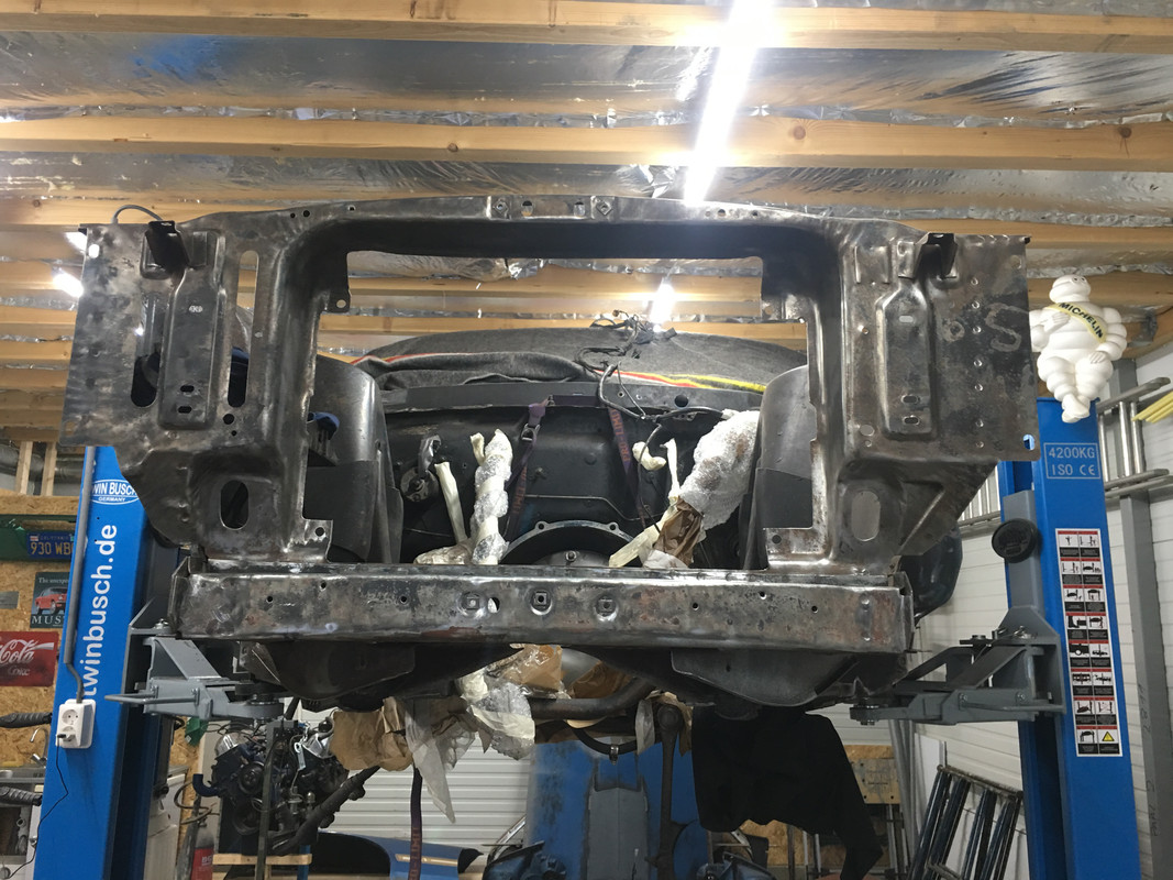 EA54EA11-04A2-4633-946D-31BA27BB4BD0