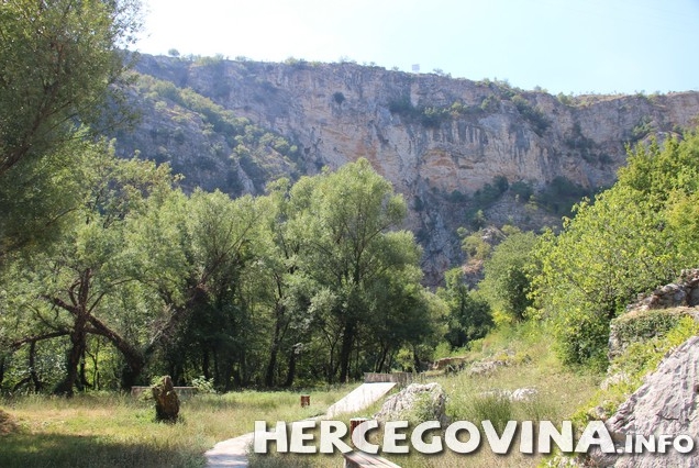 Peć- Mlini nova je turistička atrakcija u Hercegovini koja će vas oduševiti - Page 2 Screenshot-8957