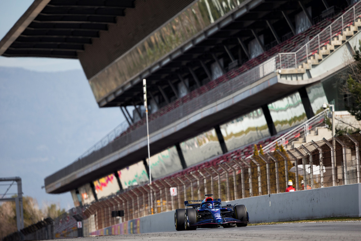 [Imagen: f1-test-barcellona-day-2-gallery-fotografica-212.jpg]