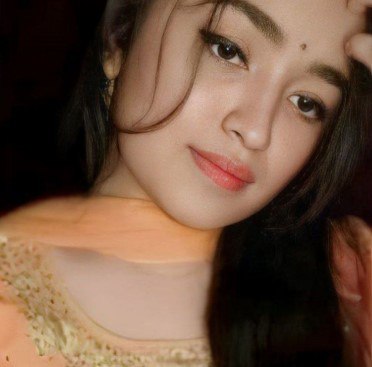 Hot indian girl showing her boob exclusive viral video