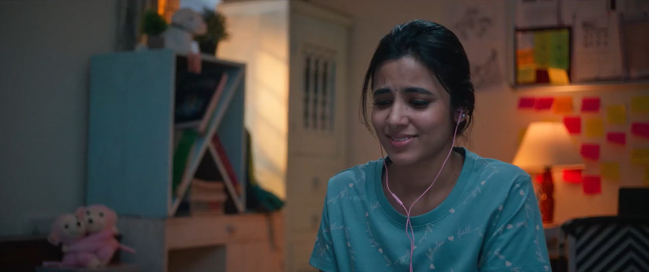 Little Hearts 2025 WebRip [Hindi + Tamil + Telugu + Malayalam + Kannada] 480p 720p ESub Screenshot