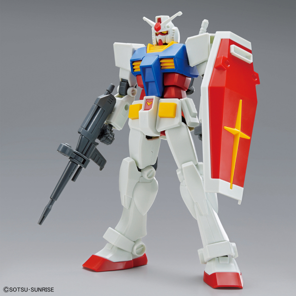 RX-78-2 Pose 2