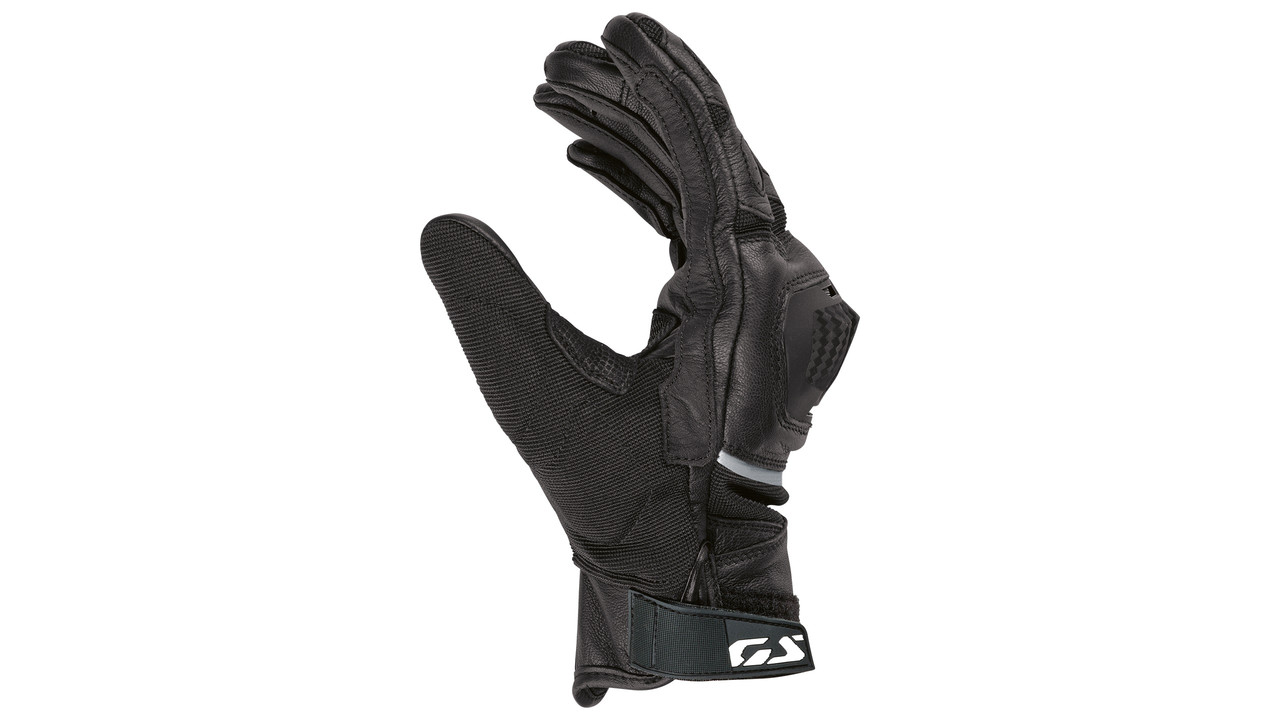 P90583127_highRes_die-neue-bmw-motorra