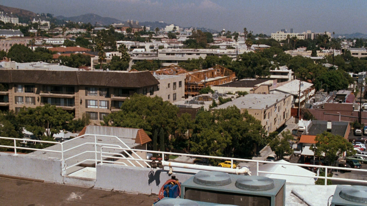 Lethal Weapon 1987 (1080p x265 10bit Tigole).mkv_snapshot_00.30.