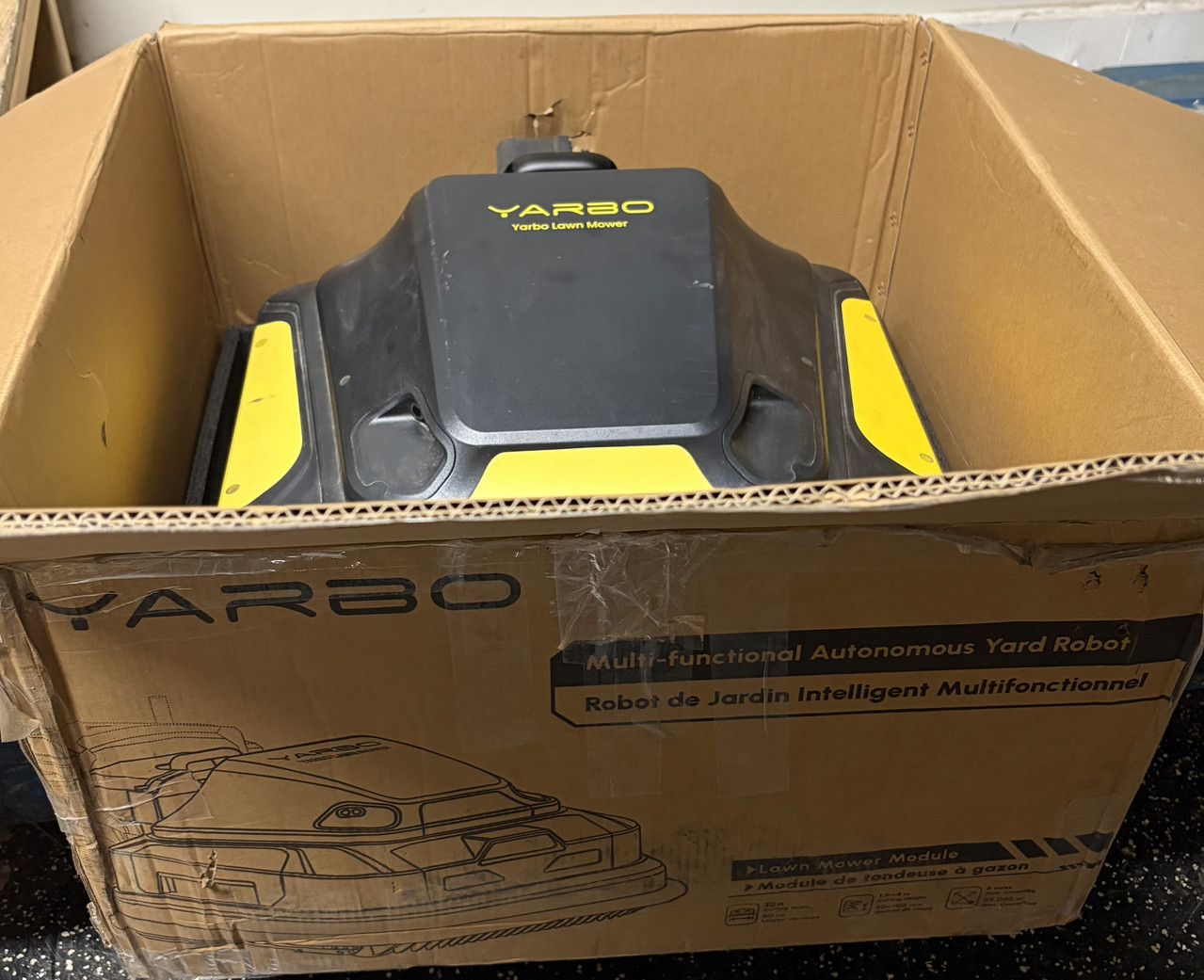 YARBO MULTI-FUNCTIONAL AUTONOMOUS YARD ROBOT LAWN MOWER MODULE SEE DESCRIPTION