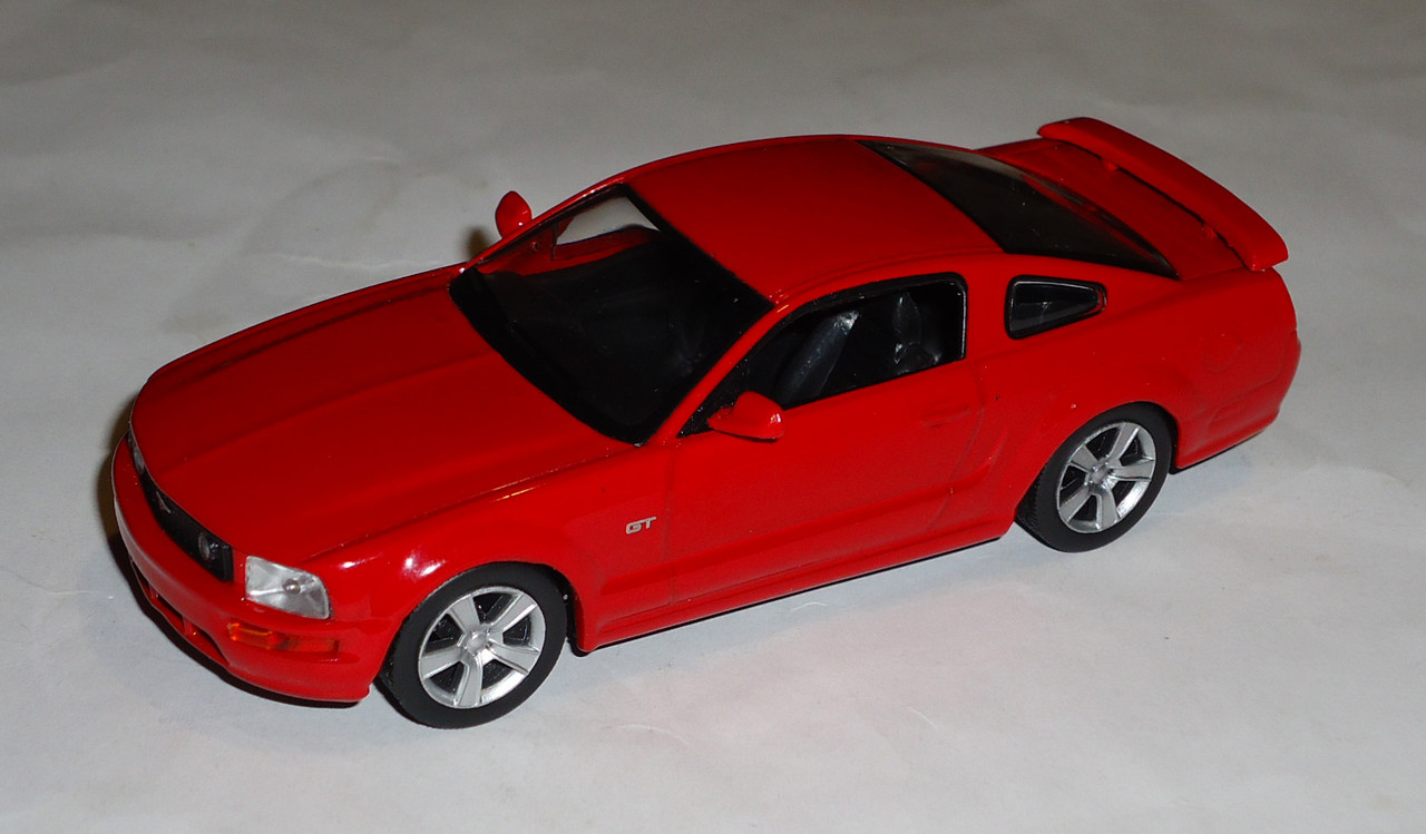Ford-Mustang GT1