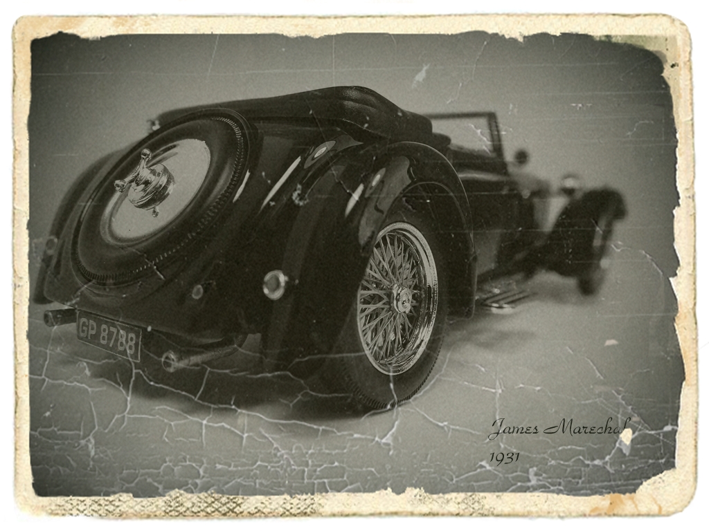 Daimler Double-Six (4) Ixo