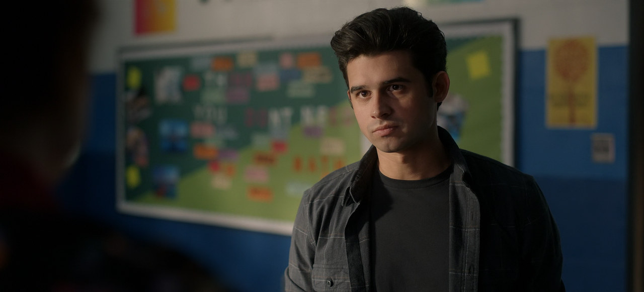 Stargirl.S03E03.Frenemies.-.Chapter.Three.The.Blackmail.1080p.10bit.AMZN.WEB-DL.DDP5.1.HEVC-Vyndros.