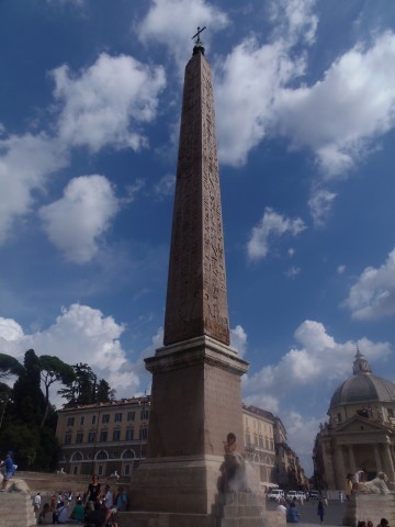 P8310095