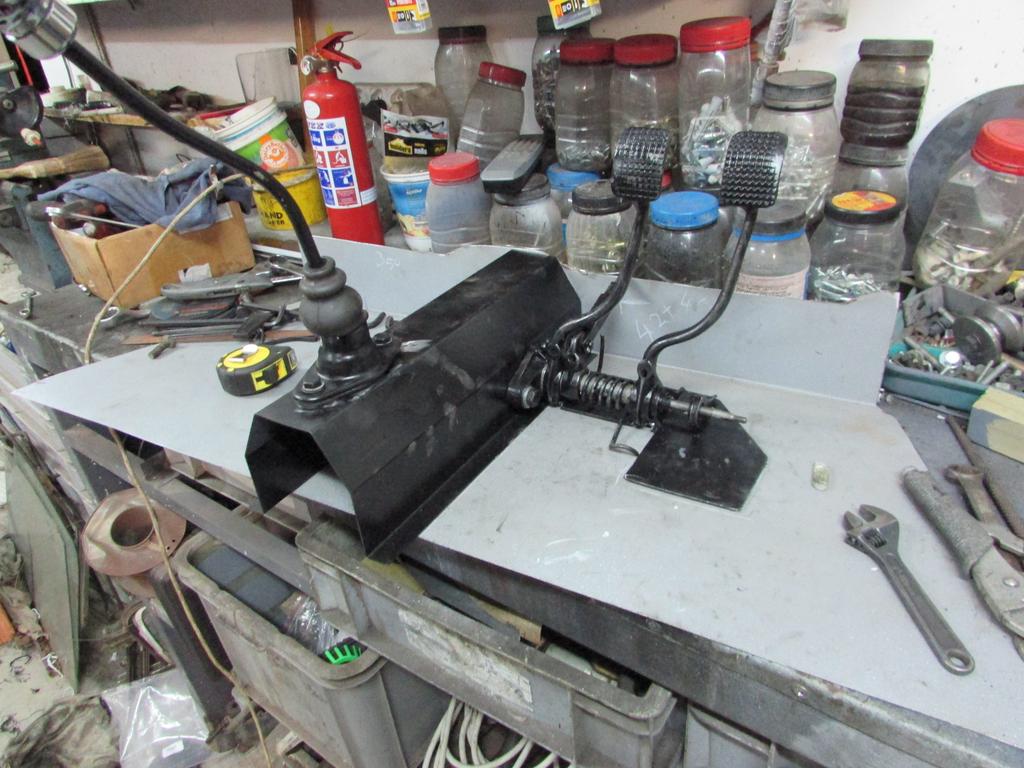 Gear system & peddles (2)