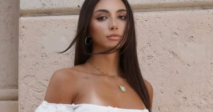 Sara Maughan Proudly Shows Her Juicy Bare Boobs While Standing Tall