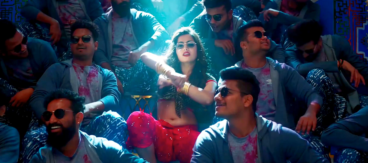 [Image: Mind-BLOCK-Full-Video-Song-From-Sarileru...-MB-00.png]