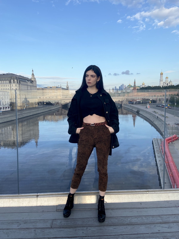 099C94C4-264A-41E2-8BB2-04DB77C601E6