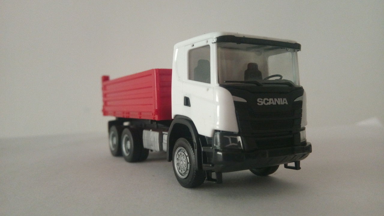 Mach (8961)