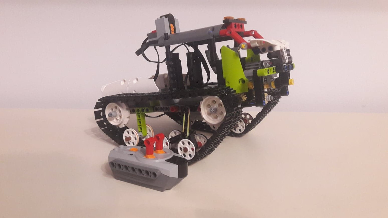 42982717_254081501977420_6389072171322310656_n