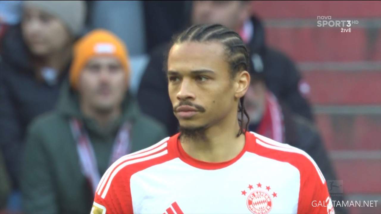 02-03_15-15-00_Nova Sport 3 HD_Bayern Mnichov - Borussia Mönchengladbach.ts_snapshot_15.02.380