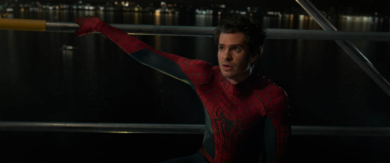Spider-Man: No Way Home 2021 BluRay [Hindi + Tamil + Telugu + English] 480p, 720p, 1080p ESub Screenshot