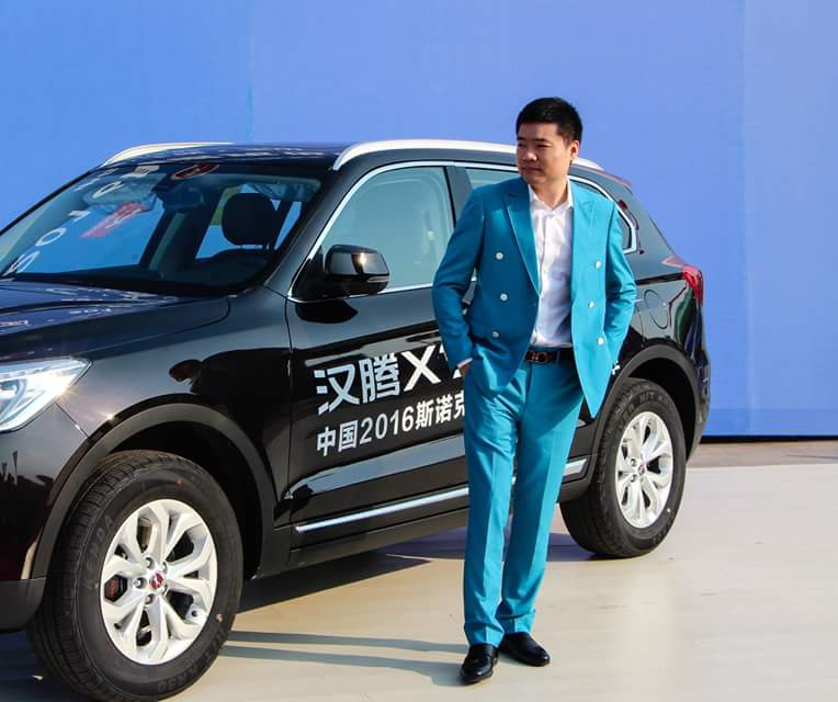 CoJEY4EWgAAVzjw.jpg large