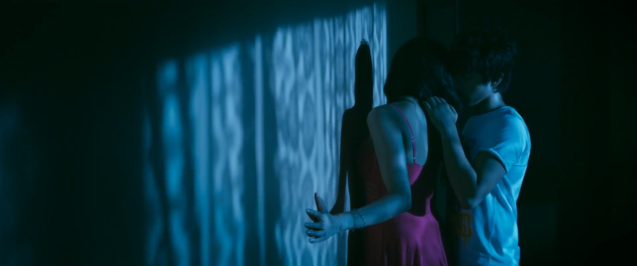 Window Connection.00_03_35_16.Still029