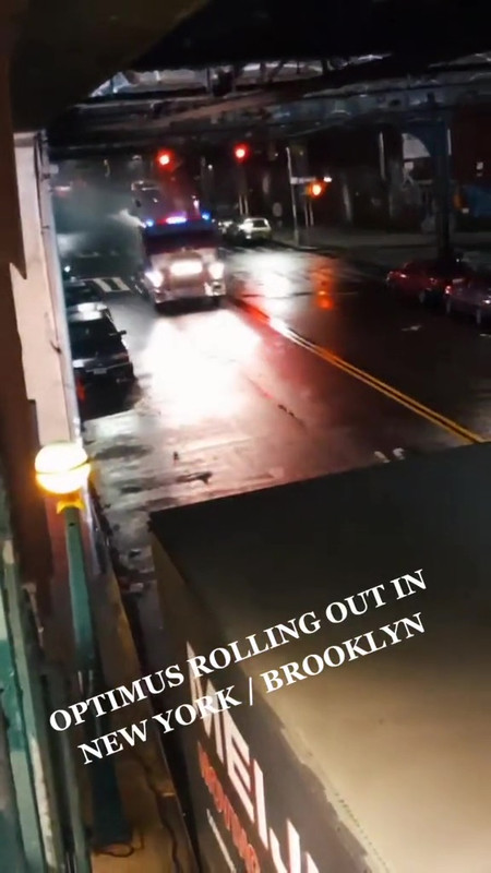 Rise-Of-The-Beasts-Optimus-Prime-In-Brooklyn-02