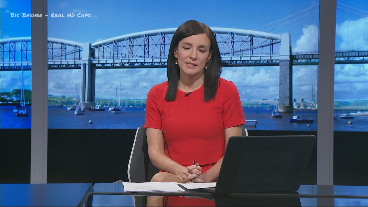 04.06 - 18.30.00 - ITV News and Weather. 06 04 2025 - 2 Round-up of t....ts_snapshot_10.26.904