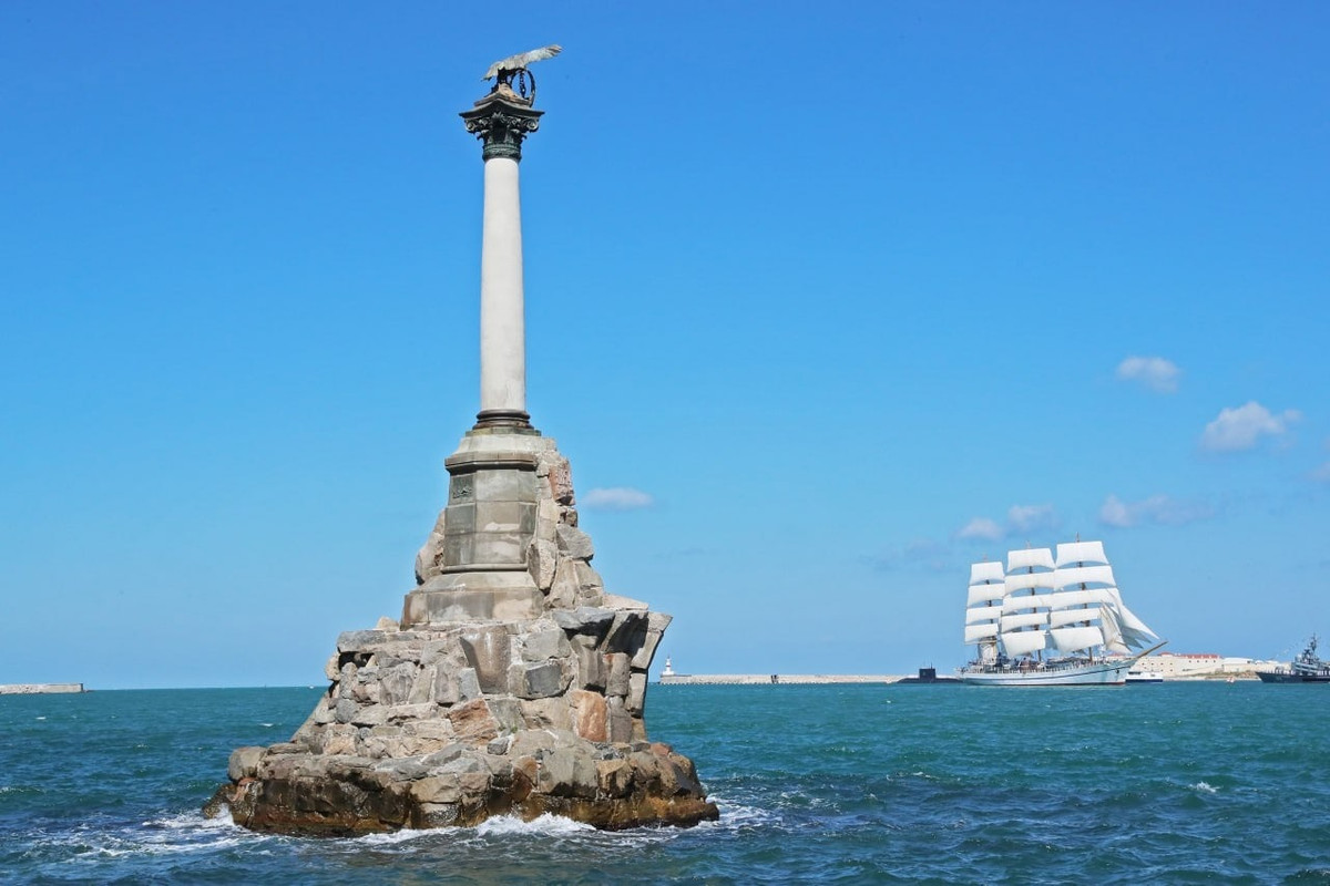 Севастополь_парусник