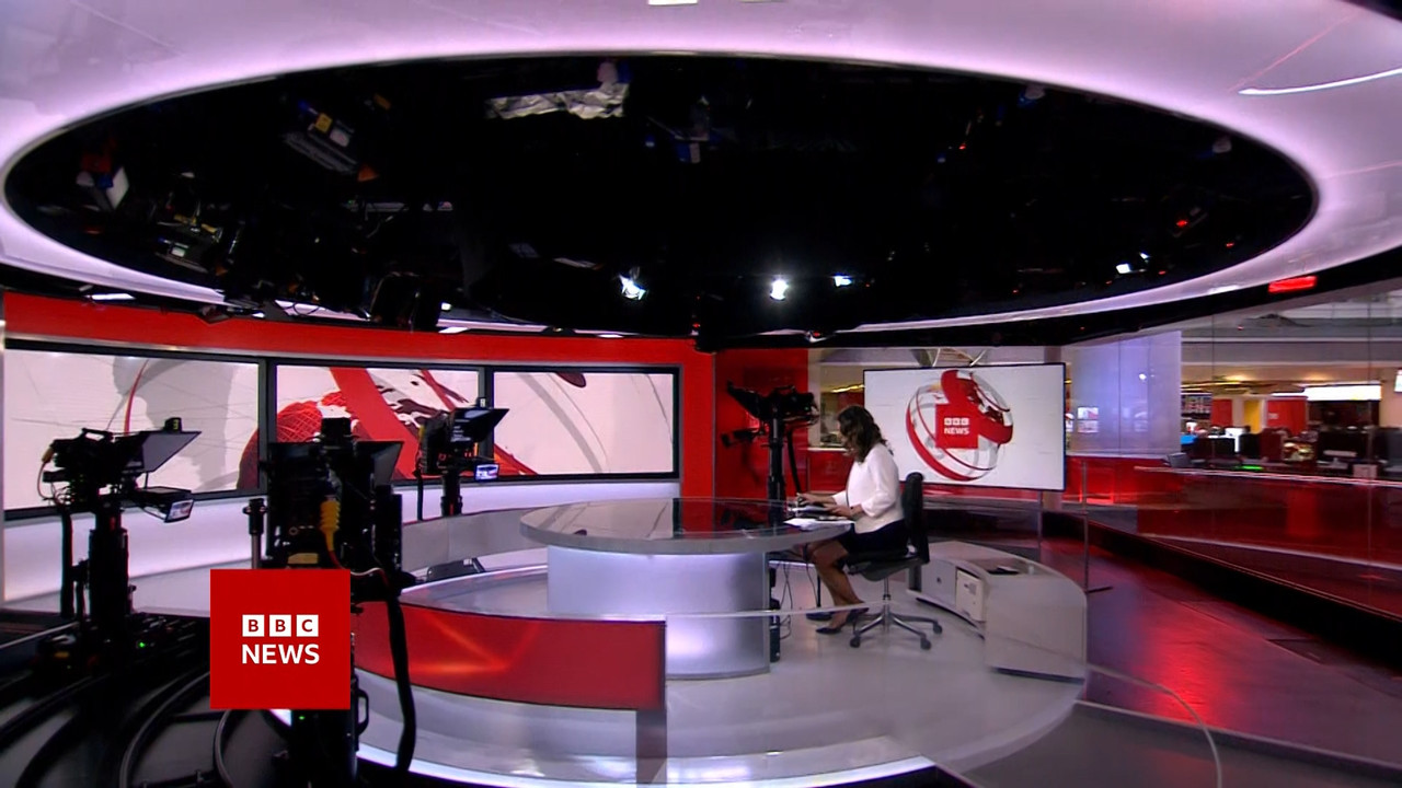 BBC News_20230316_09001000.ts_snapshot_00.02.06.798