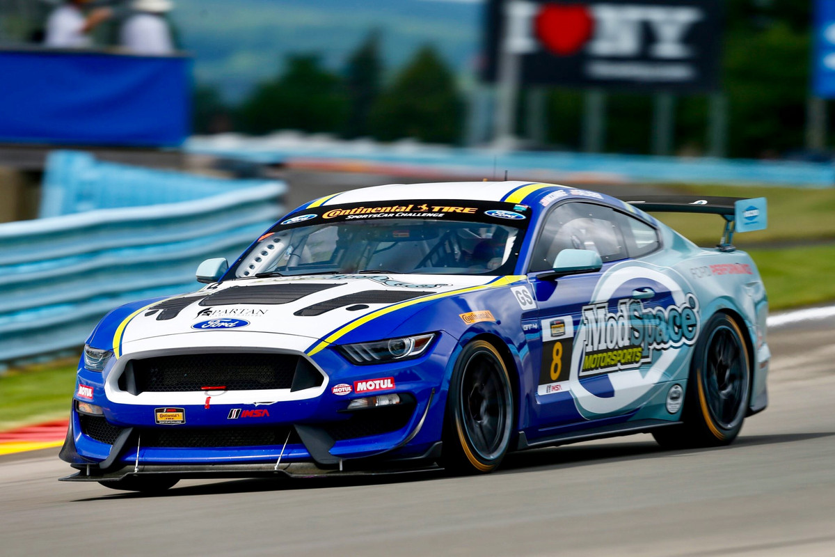 6B2923A5-F179-432E-9301-FDB2A2CB4F54