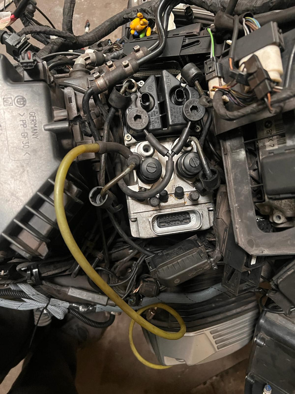 CE1CF487-3358-43AA-BDED-962E1220DEB8