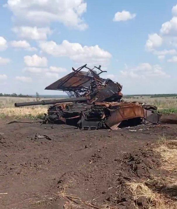 1030 T-72B Obr. 1989 destr 06 06 24