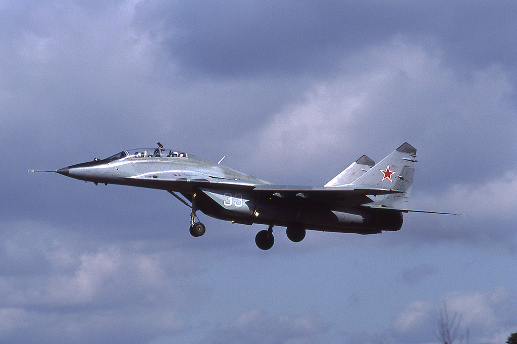 787. IAP, Mig-29UB 33 white [Finow 3.93]