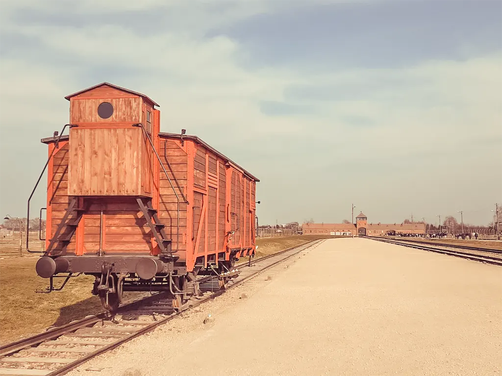 Auschwitz-Birkenau-State-Museum-01