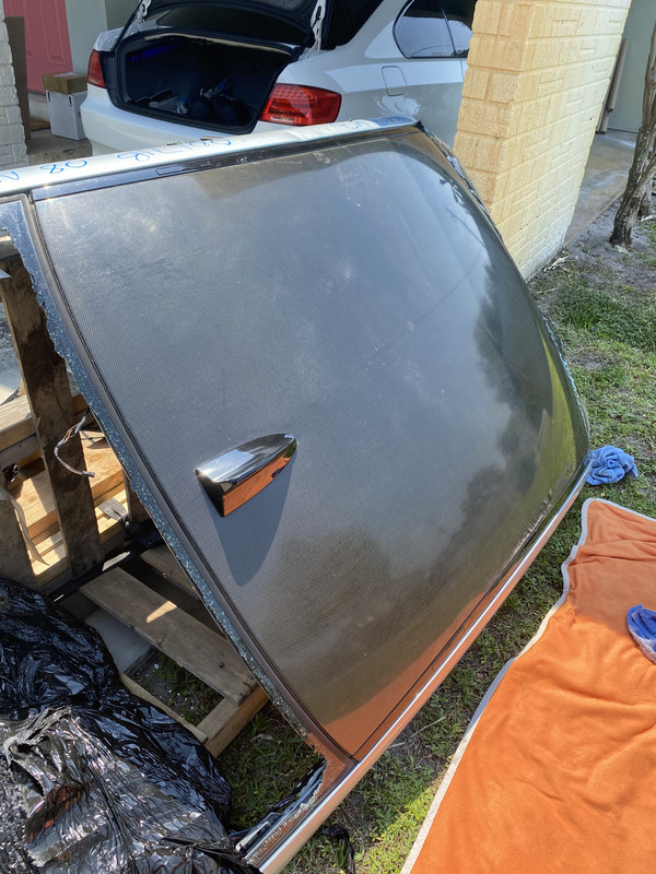 6E5EB057-F2A3-46CB-93BB-8FD851E8DB36