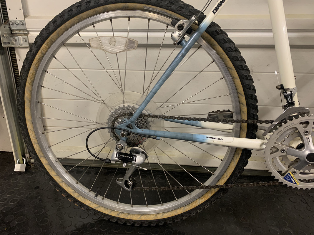 FDB2FB5C-0787-4E31-9008-D83906F126FA