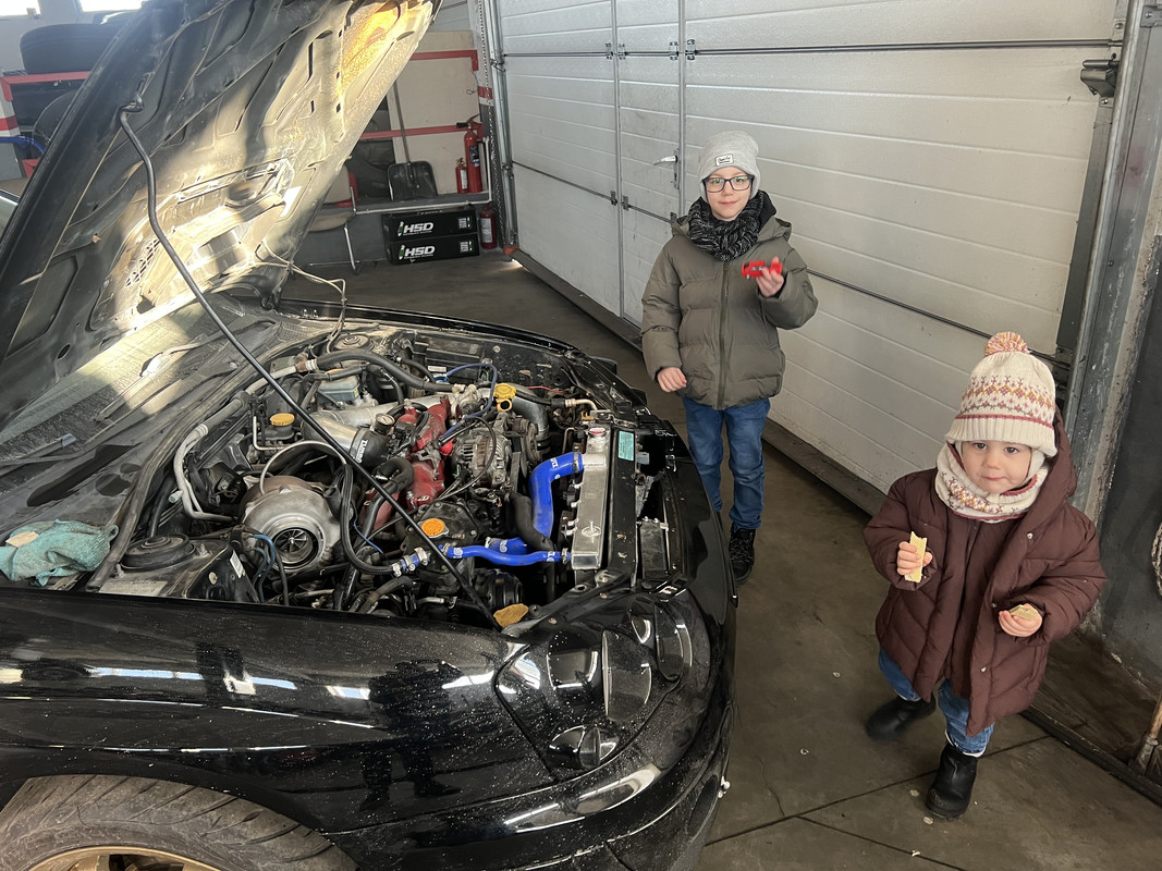 3A502081-AD3F-4599-A3E8-6C5383CF93E7