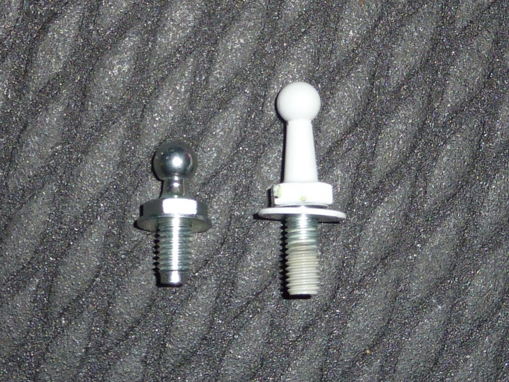 volkswagen_golf_hatch_opening_comparision_ball_p