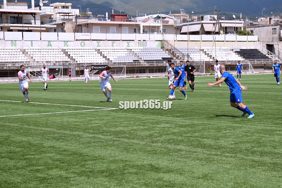 , &Pi;&alpha;&nu;&theta;&omicron;&upsilon;&rho;&iota;&alpha;&kappa;ό&sigmaf;- &Pi;&alpha;&lambda;&lambda;&eta;&xi;&omicron;&upsilon;&rho;&iota;&alpha;&kappa;ό&sigmaf; 3-0: &Mu;&epsilon; &tau;&omicron; &delta;&epsilon;&xi;ί &sigma;&tau;&alpha; &mu;&pi;&alpha;&rho;ά&zeta; &mu;&epsilon; &chi;&alpha;&tau; &tau;&rho;&iota;&kappa; &tau;&omicron;&upsilon; &Alpha;&gamma;&gamma;&epsilon;&lambda;ή (&phi;&omega;&tau;&omicron;&gamma;&rho;&alpha;&phi;ί&epsilon;&sigmaf;)