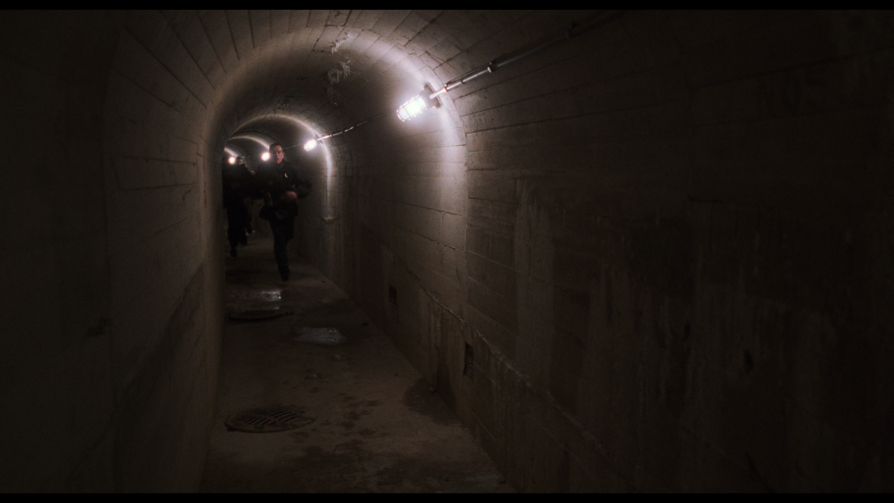 00800.mpls_snapshot_00.39.28_[2023.11.27_20.25.14]