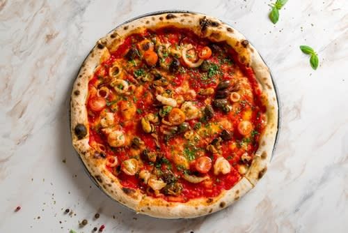 Pizza ai frutti di mare