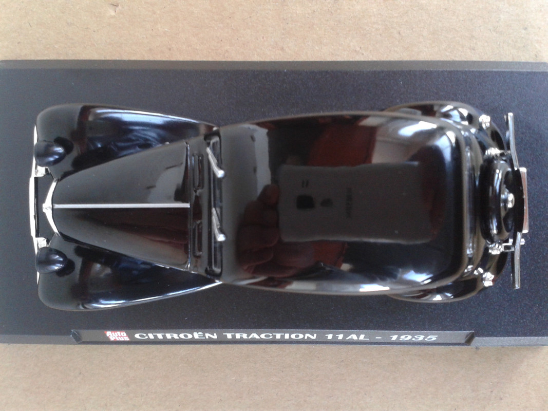 1935 Citroën Traction Avant 11 A Limousine (Ixo – nº4 Les Classiques de l´Automobile - Auto Plus) (1