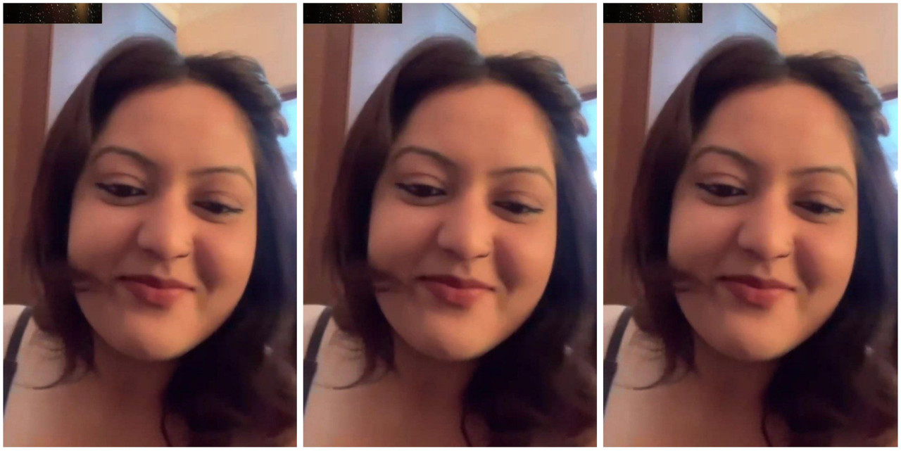 Hot indian big boobs aunty flashing her boob exclusive viral video