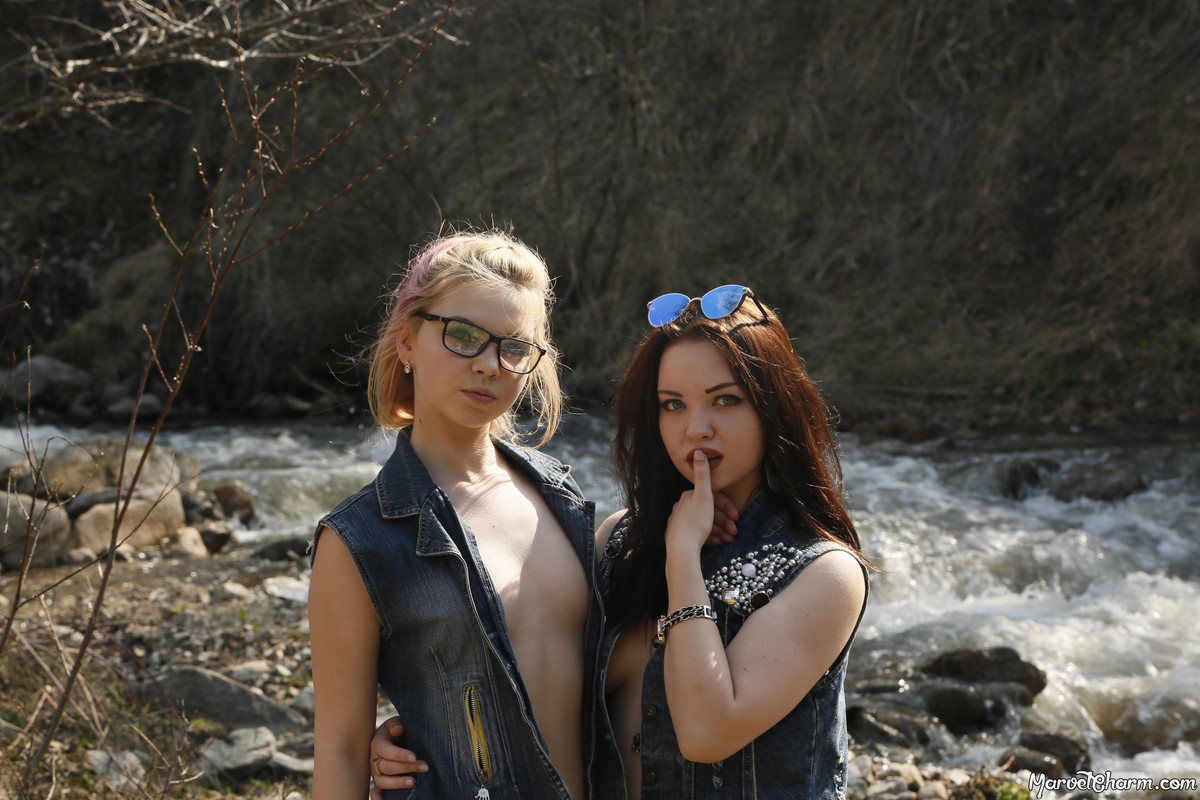 MarvelCharm_Anita-Rebecca-Playmates-119