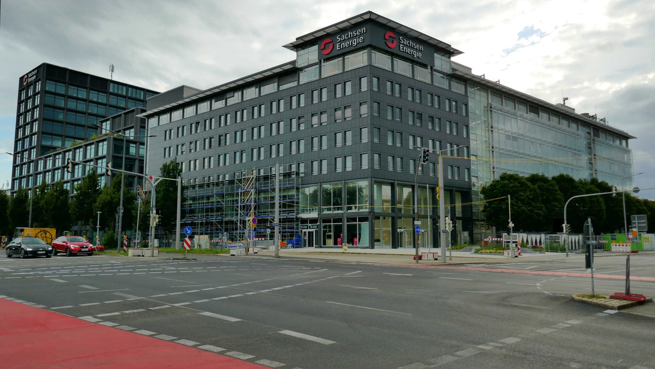 P1220345.jpg
