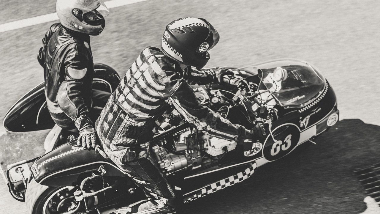 A67C4165-925A-47EE-978C-6818C45B8A7E