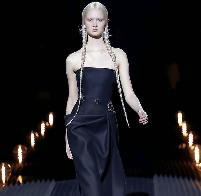 54DBF854-8262-4D46-94C9-FDDFAF3B6621