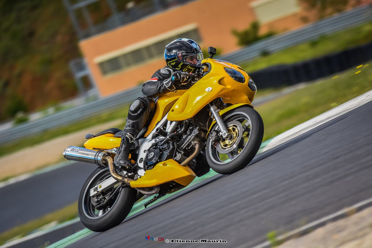 SV650 carbu - Mi routière mi pistarde 2021-05-13-Aspi-Als-Suzuki650-SVSJaune20210513-104038-2