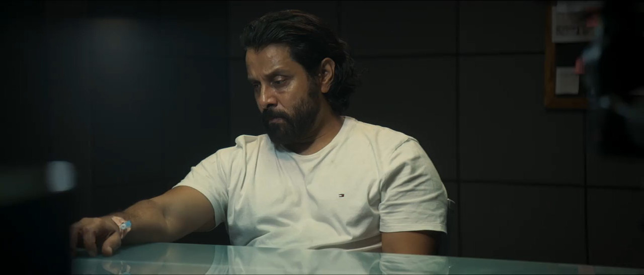 Cobra 2022 WebRip [Hindi + Tamil + Telugu + Malayalam + Kannada] 480p 720p ESub Screenshot
