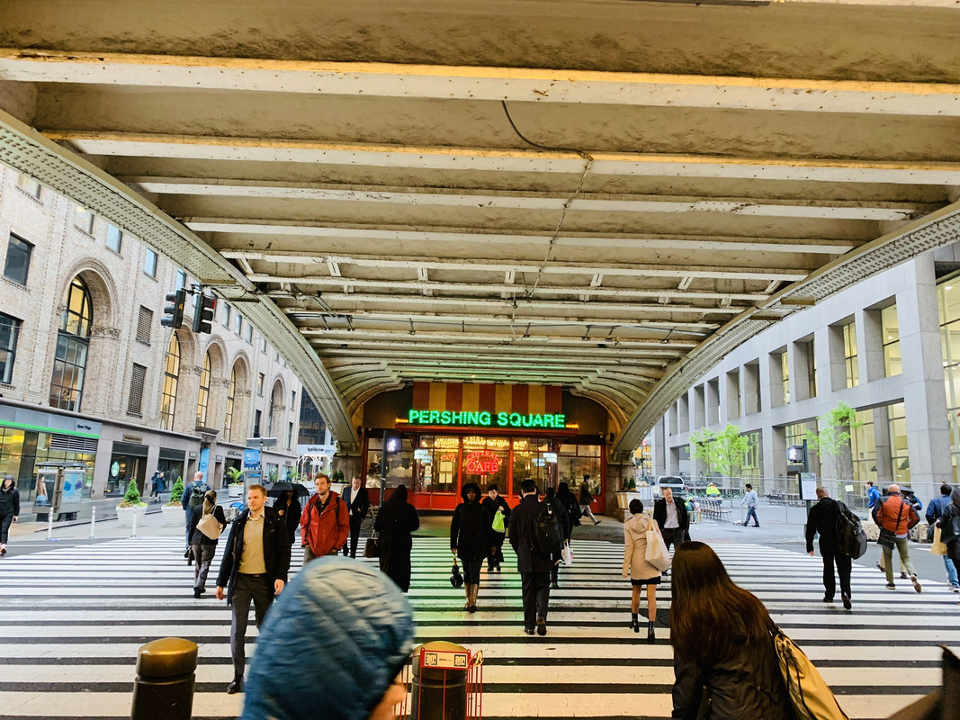 E1D35623-D899-4C65-B794-FAEA06C7E84A