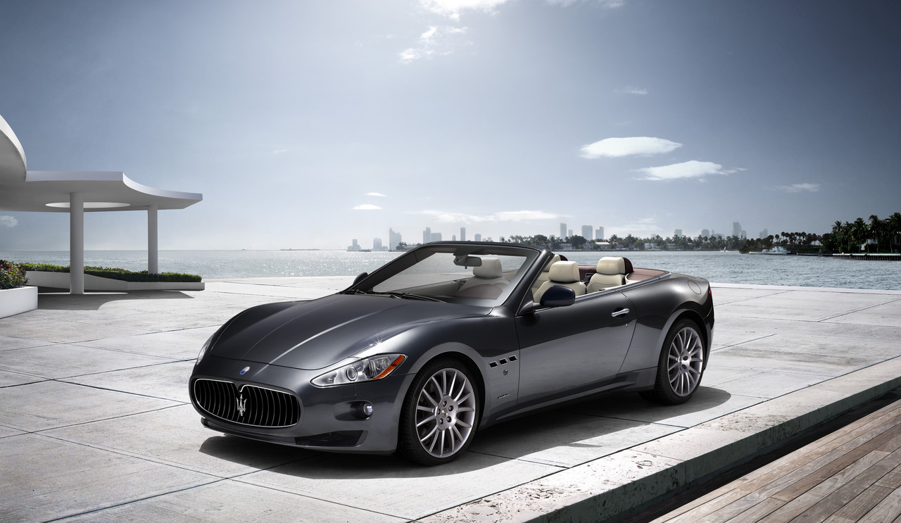 Maserati_GranCabrio_2009(1)