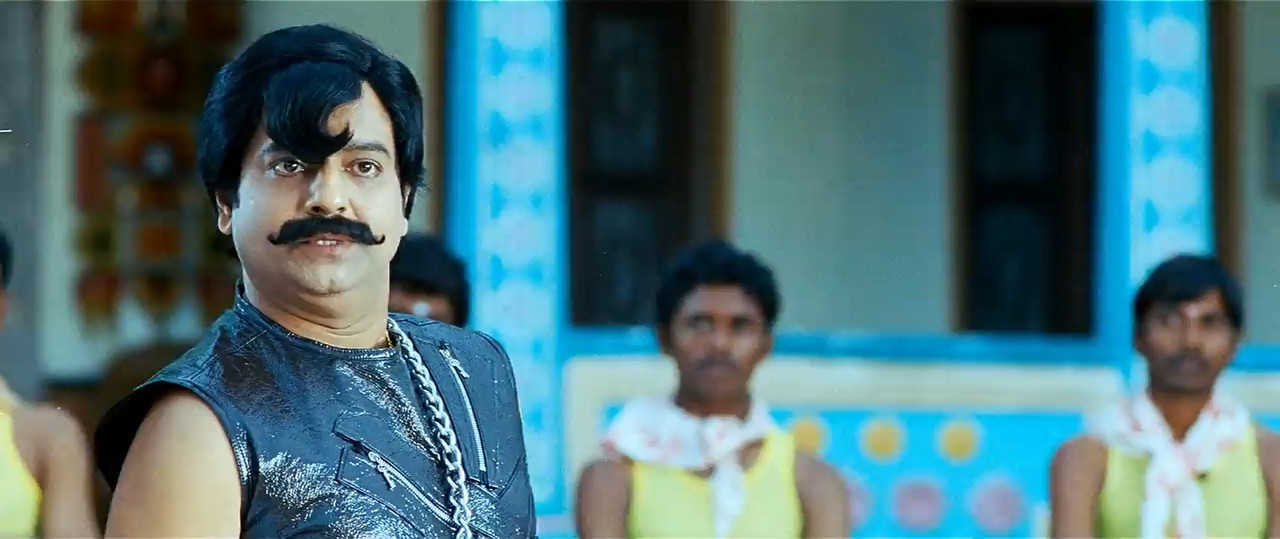Padikathavan 2009 WebRip [Tamil] 480p, 720p Screenshot